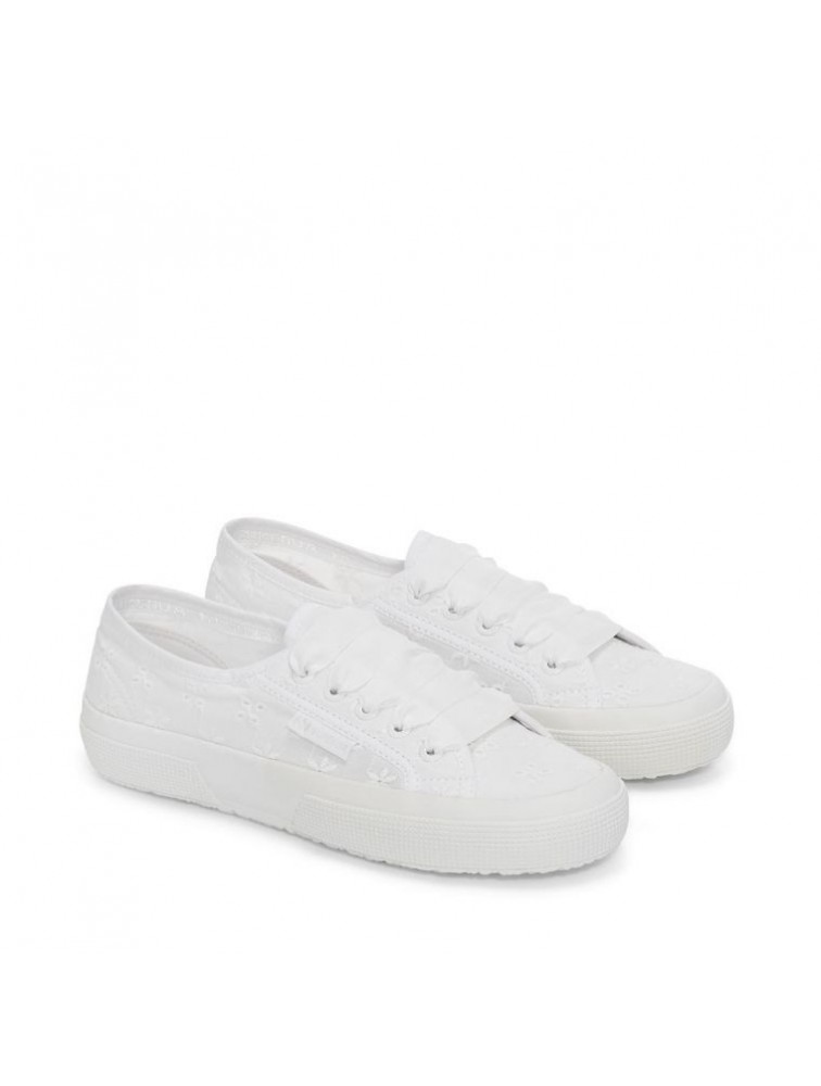 SUPERGA Flower Sneakers  White Λευκά Γυναικεία Κεντητά Sneakers