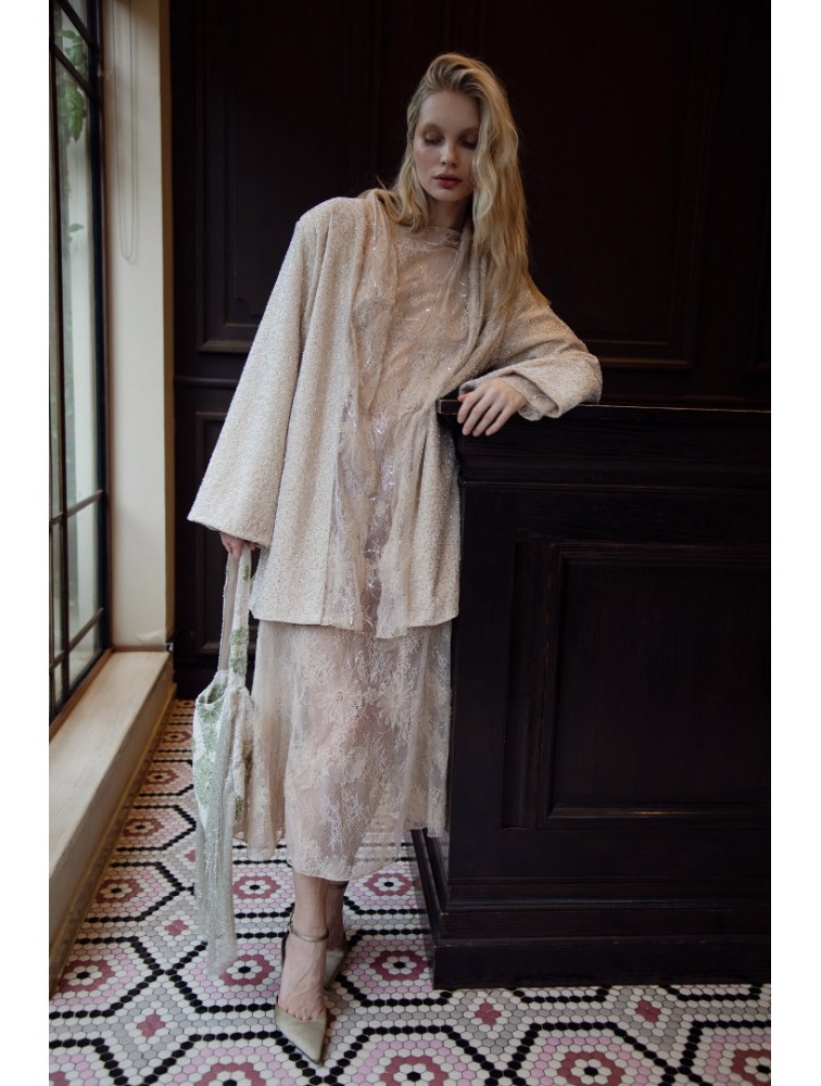 NIDODILEDA Briganne Kimono Beaded Lace Embellished