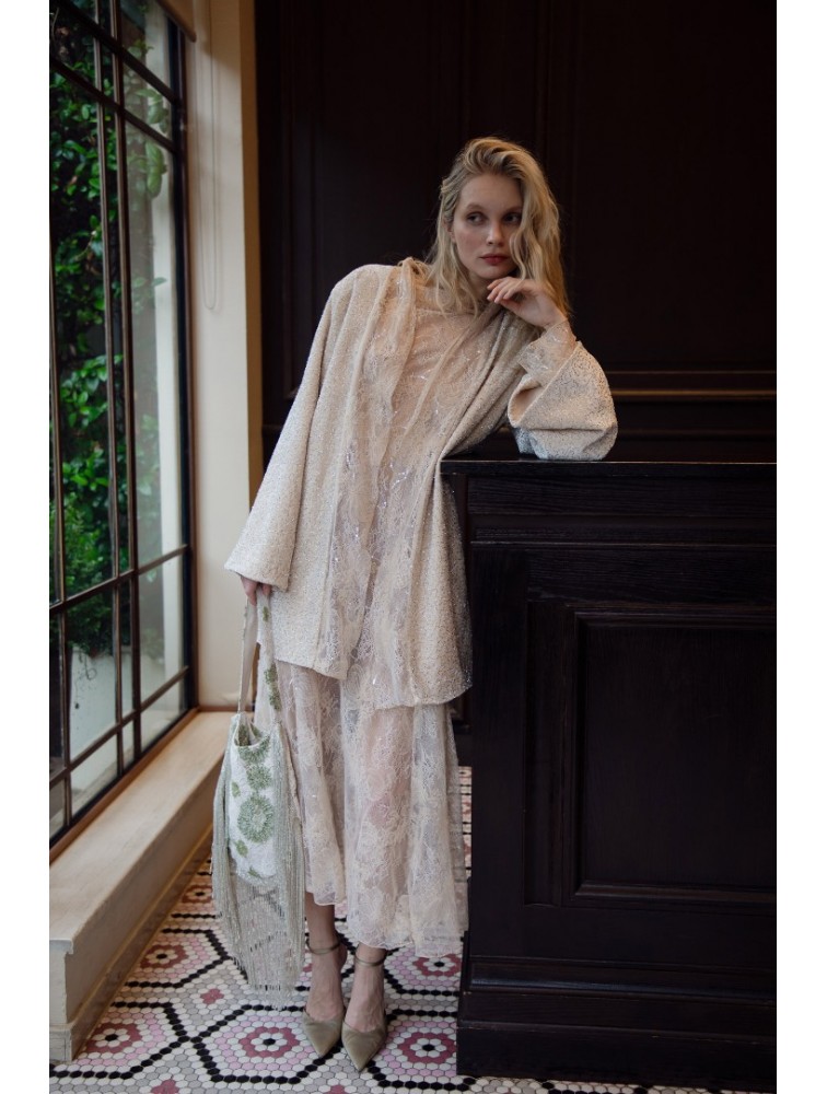 NIDODILEDA Briganne Kimono Beaded Lace Embellished