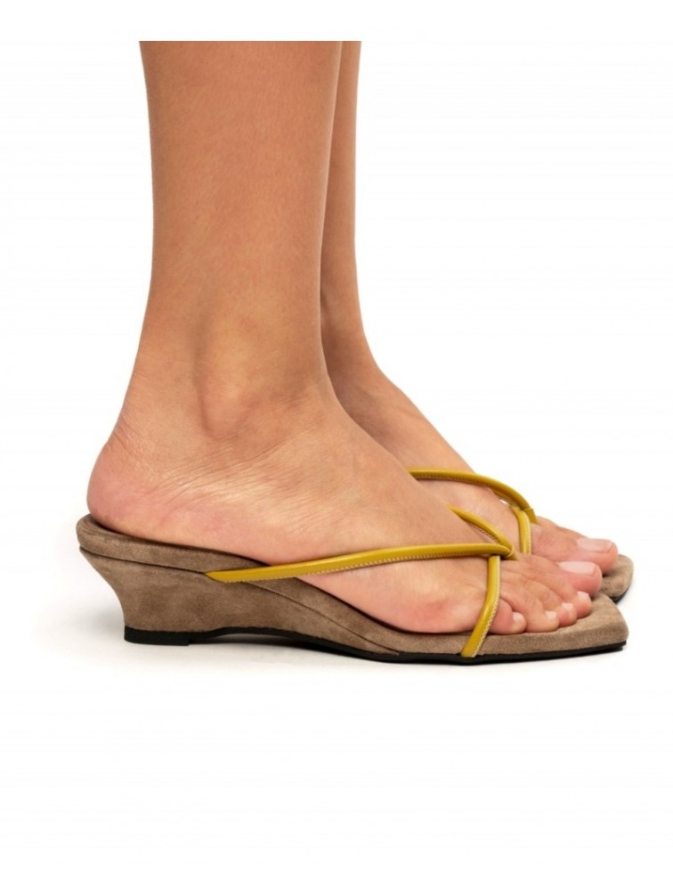 'ESIOT Kipoi Mustard Sand Μουσταρδί Γυναικεία Mules