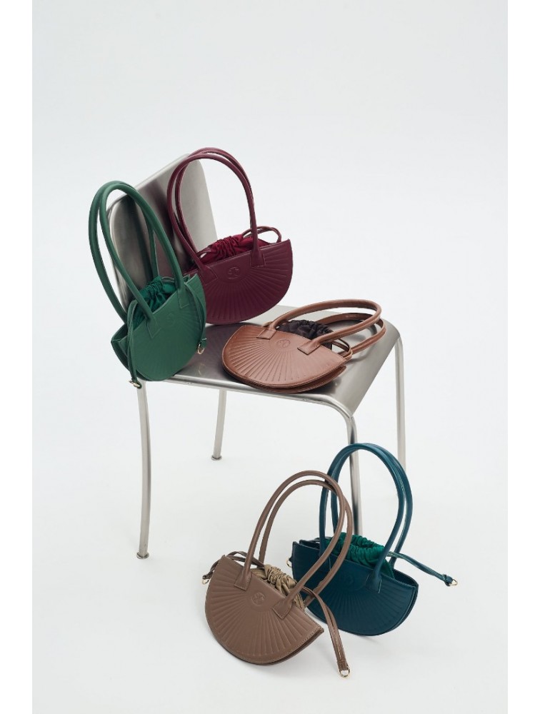 LA CHAINE Kallisti Bag Brown Leather Bag