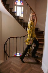 NIDODILEDA Verity Shawl Printed Mustard